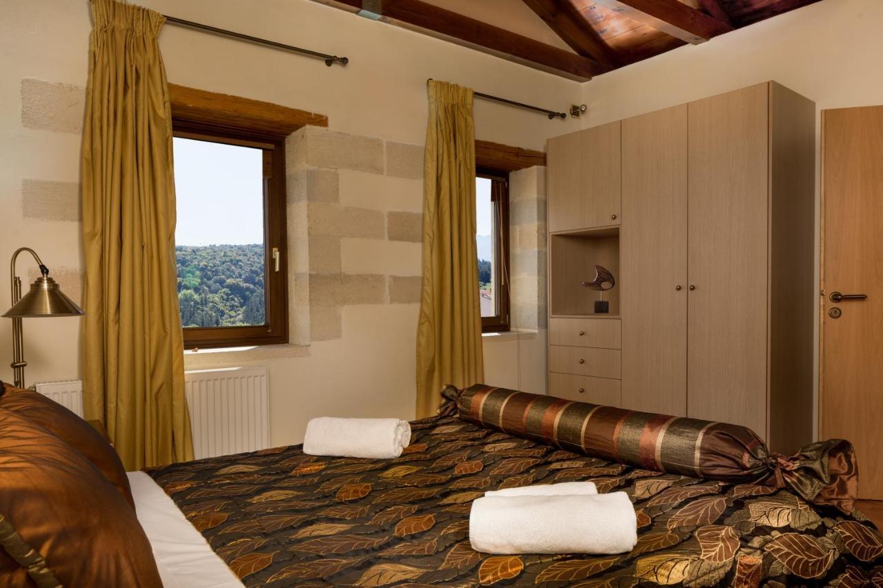 Makhairoí Olga'S Filoxenia - Villa Aladanos-Private Pool And Heated Jacuzzi מראה חיצוני תמונה