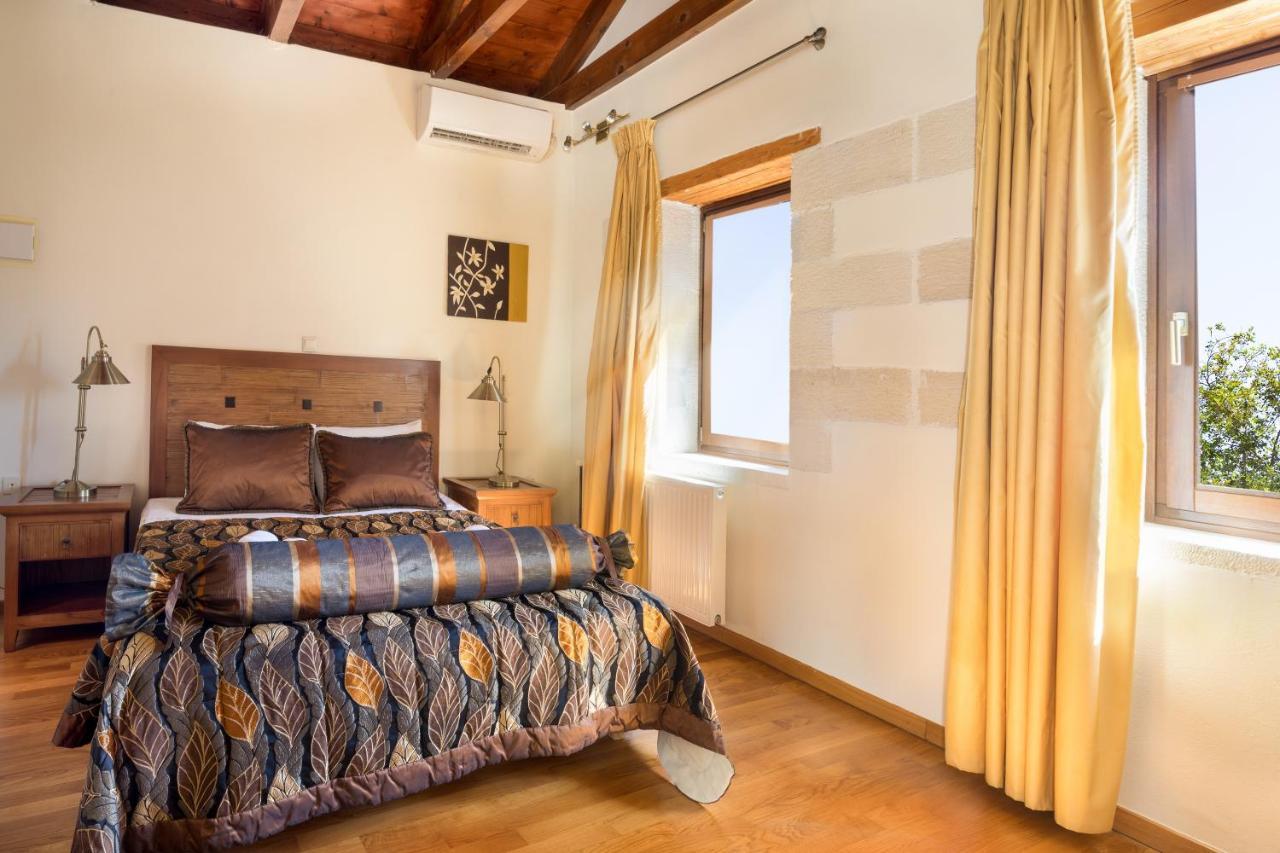 Makhairoí Olga'S Filoxenia - Villa Aladanos-Private Pool And Heated Jacuzzi מראה חיצוני תמונה